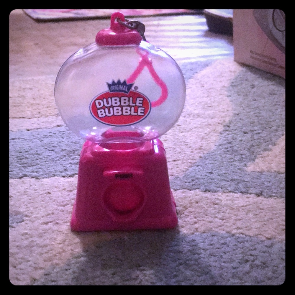 Bubble gum Dispenser keychain
